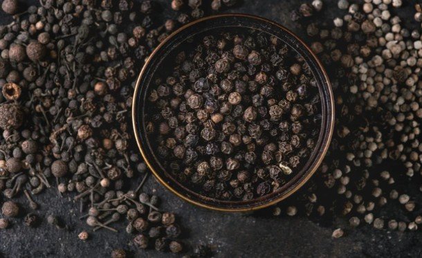 Falernum vs Allspice Dram: Which Spiced Mixer Should You Choose?